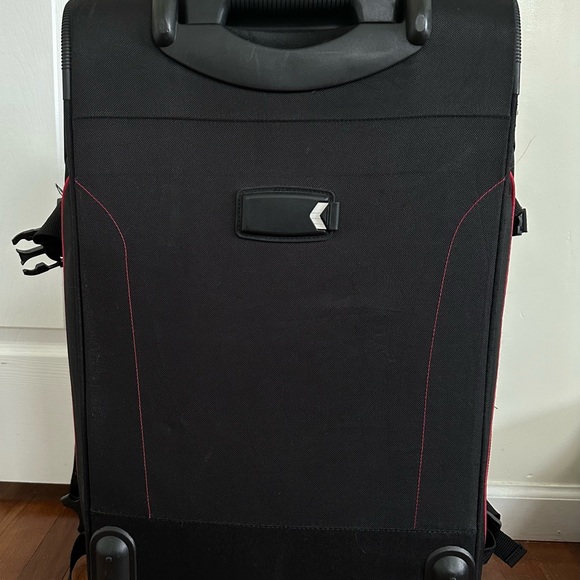 COPY - High Sierra Two Piece Wheeled Duffels - Picture 4 of 16